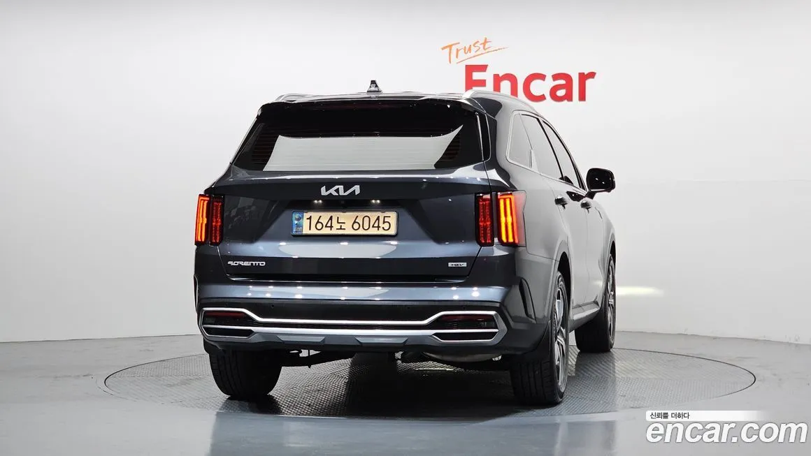 Kia Sorento — фото 5