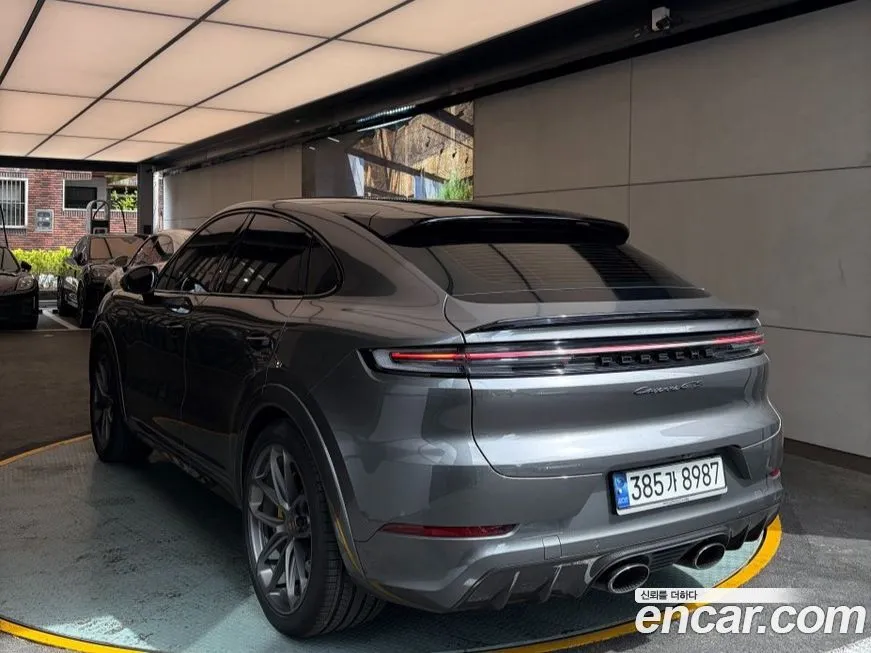 Porsche Cayenne 2025 из KR, фото 8