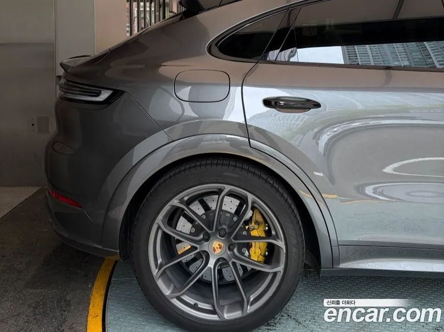 Porsche Cayenne 2025 из KR, фото 7