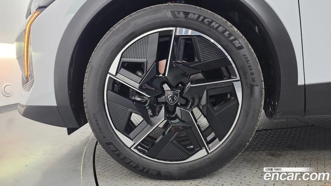 Peugeot 408 2025 из KR, фото 9