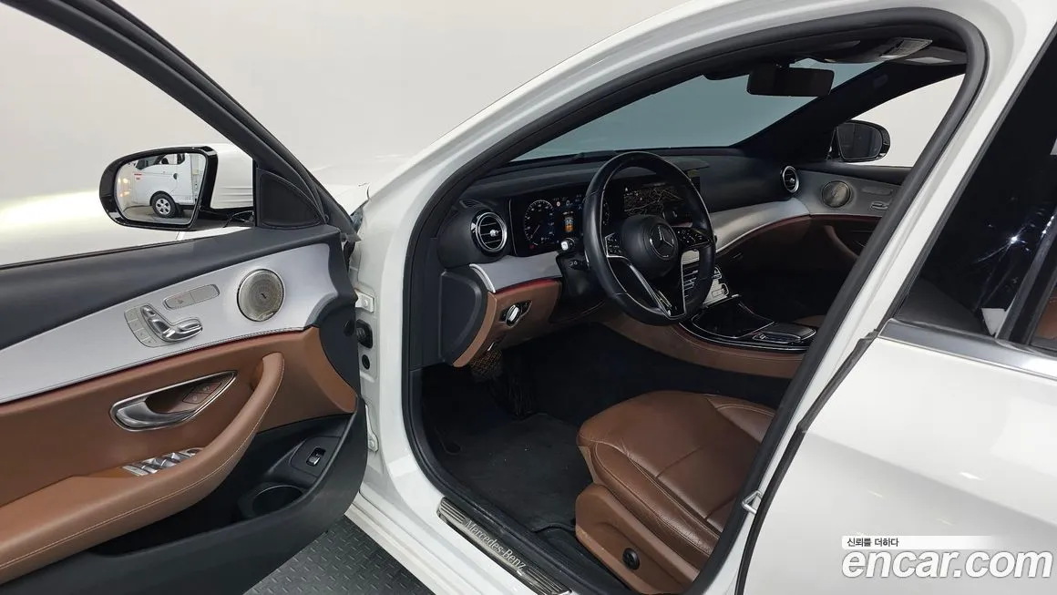 Mercedes-Benz E-Class 2021 из KR, фото 7