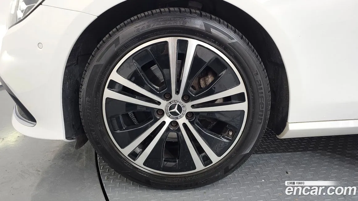 Mercedes-Benz E-Class 2021 из KR, фото 6