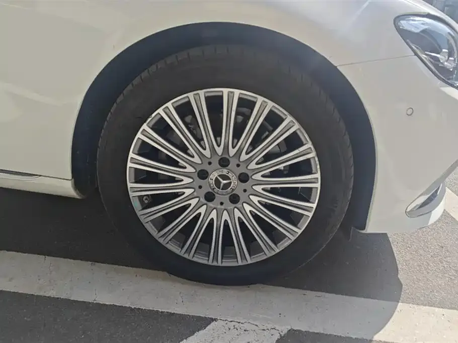 Mercedes-Benz E-Class 2021 из CN, фото 3