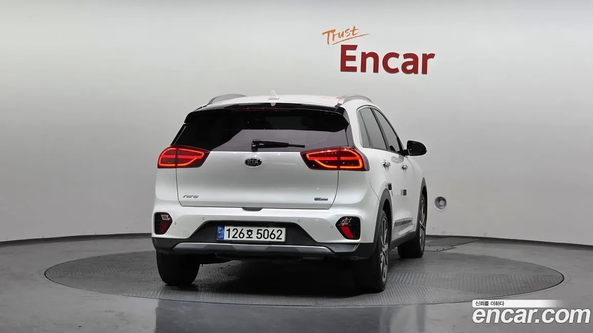Kia Niro — фото 2
