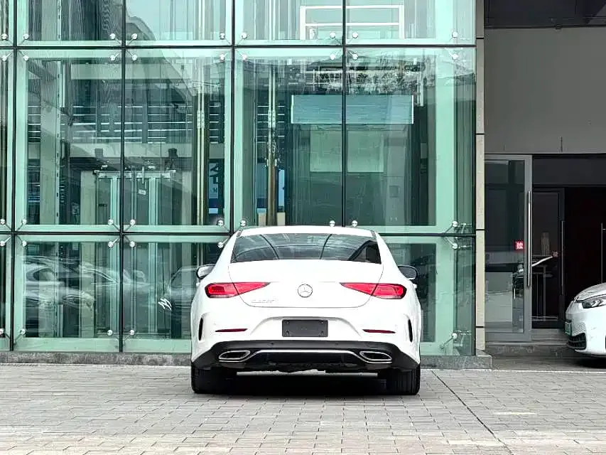 Mercedes-Benz CLS — фото 4