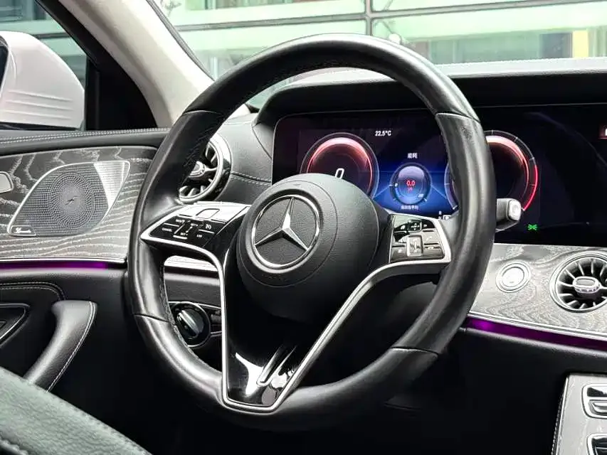 Mercedes-Benz CLS — фото 8