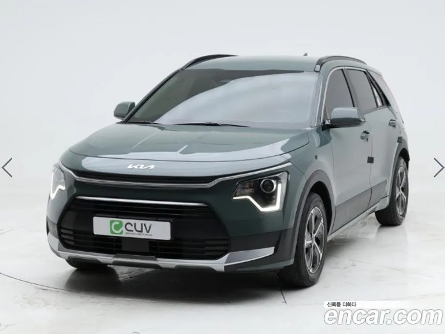 Kia Niro — фото 1