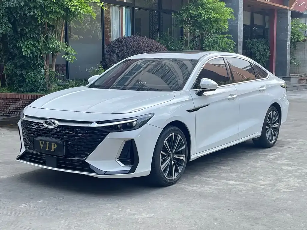 Chery Arrizo 8