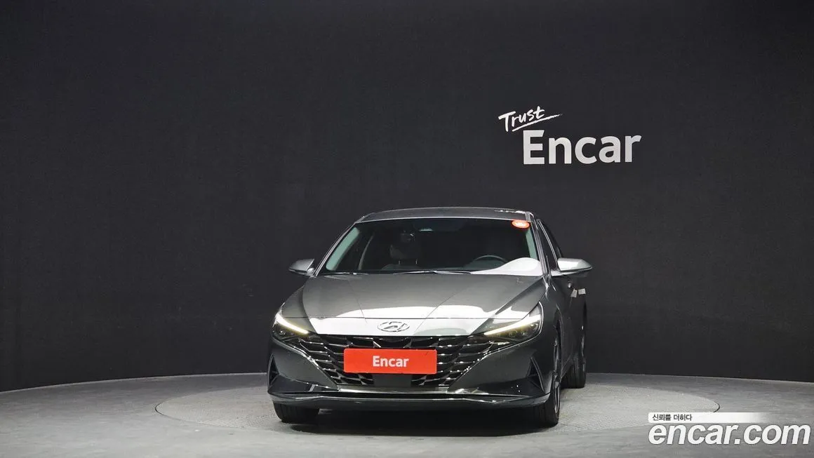 Hyundai AVANTE — фото 3