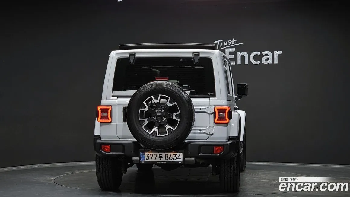 Jeep Wrangler — фото 2