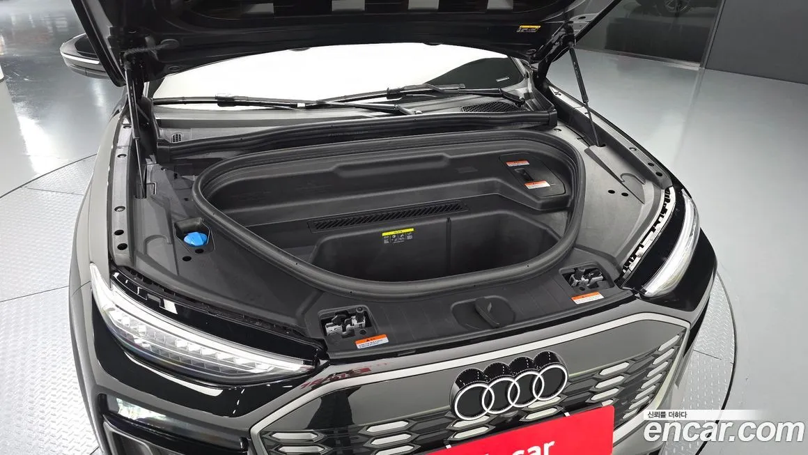 Audi Q6 e-tron 2025 из KR, фото 7