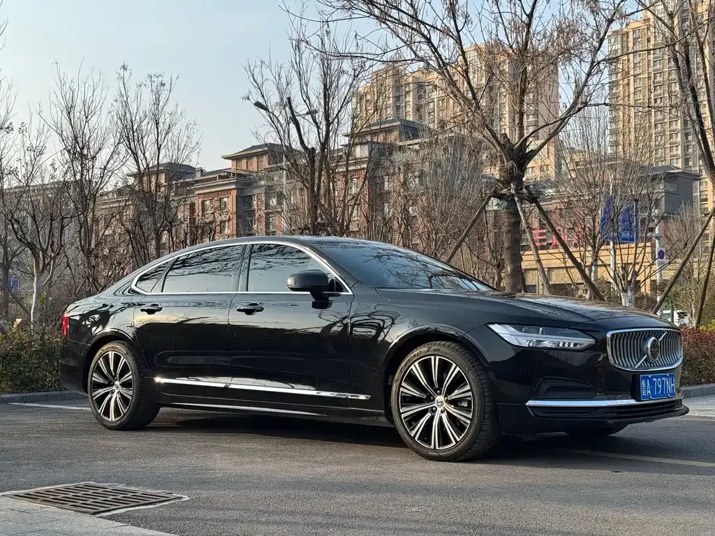 Volvo S90 — фото 6