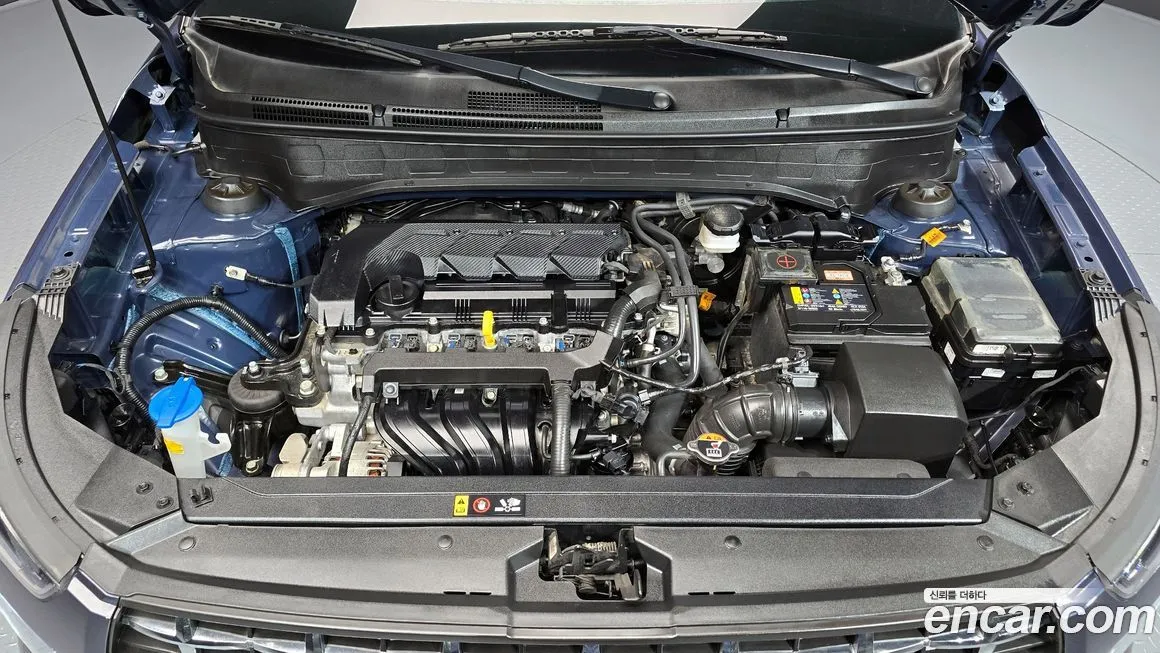 Hyundai Venue 2023 из KR, фото 10