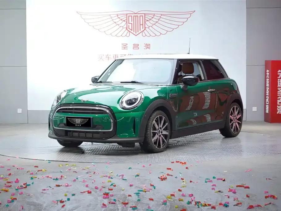 MINI Cooper (3-door) — фото 1