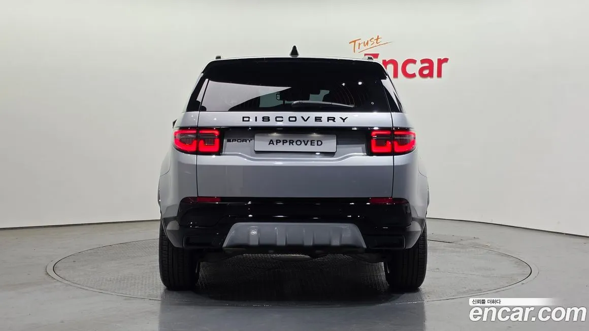 Land Rover Discovery Sport — фото 9