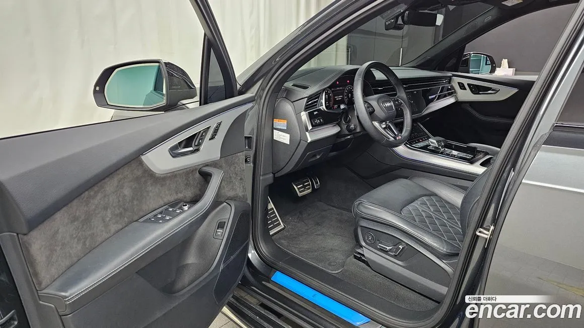 Audi Q7 2022 из KR, фото 8