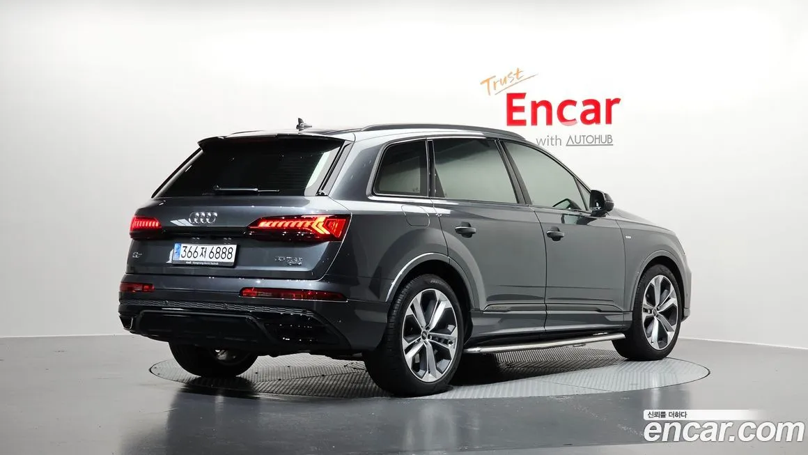 Audi Q7 2022 из KR, фото 6