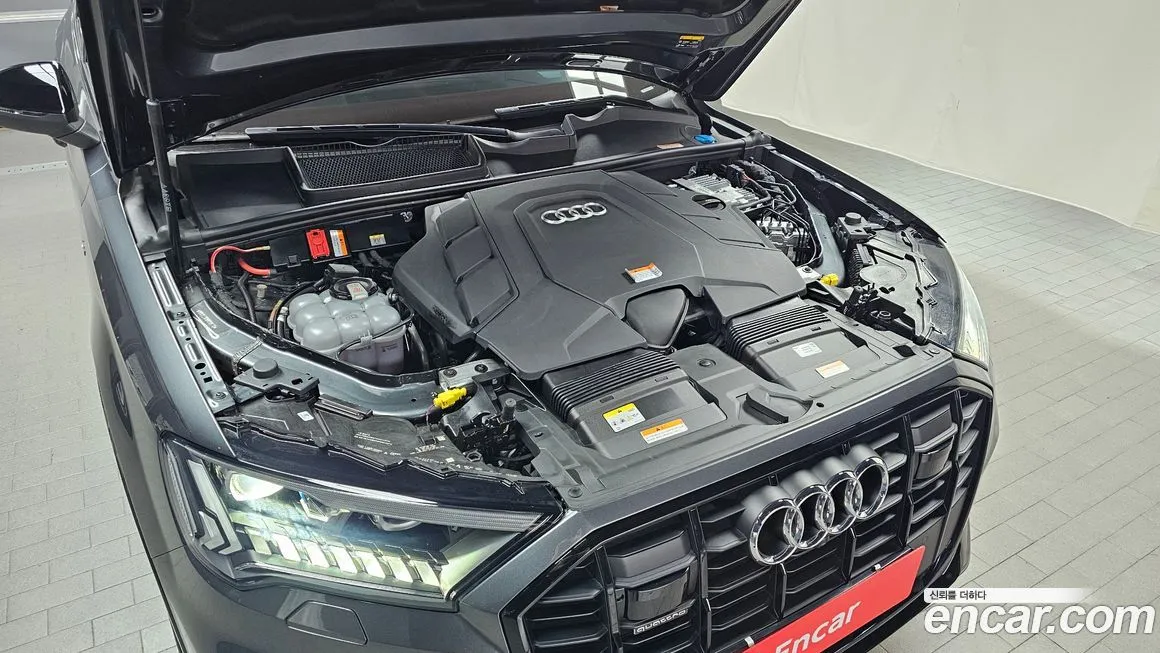Audi Q7 2022 из KR, фото 10