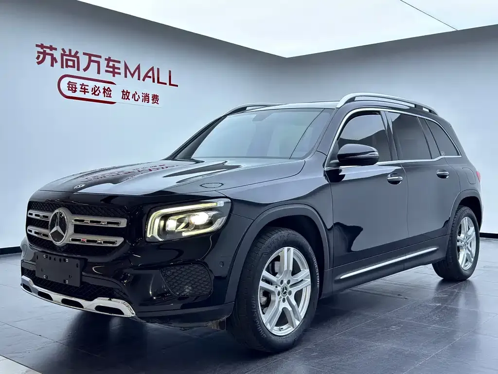 Mercedes-Benz GLB — фото 1