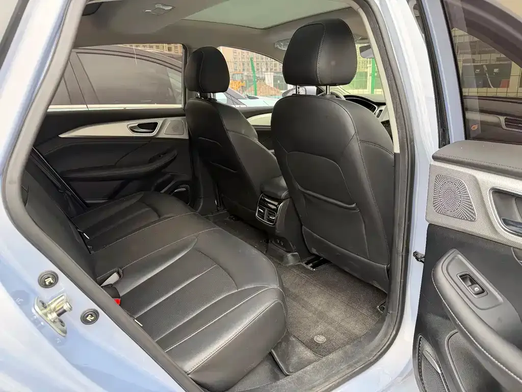 Roewe Feifan ER6 2022 из CN, фото 2