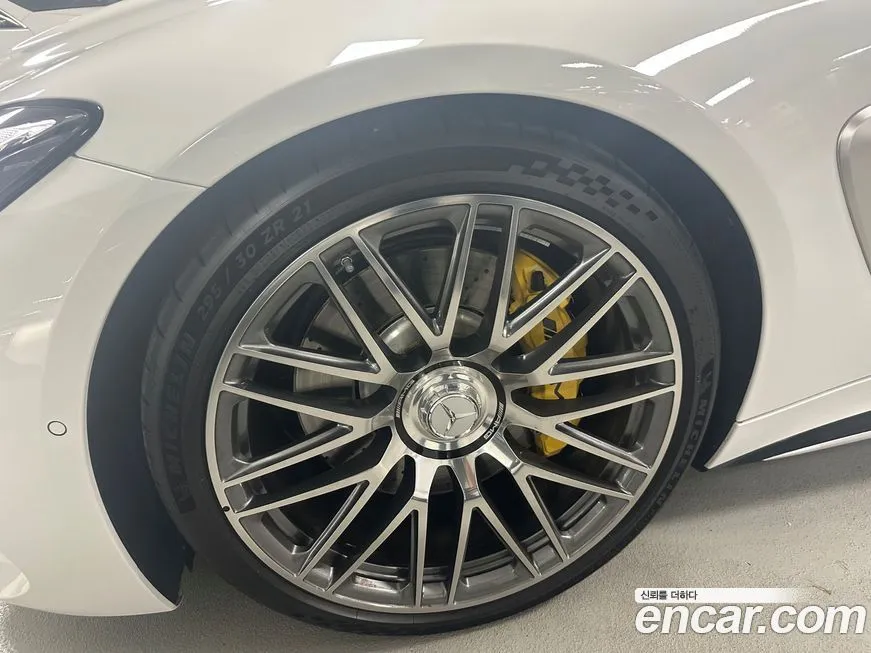 Mercedes-Benz AMG GT 2025 из KR, фото 4