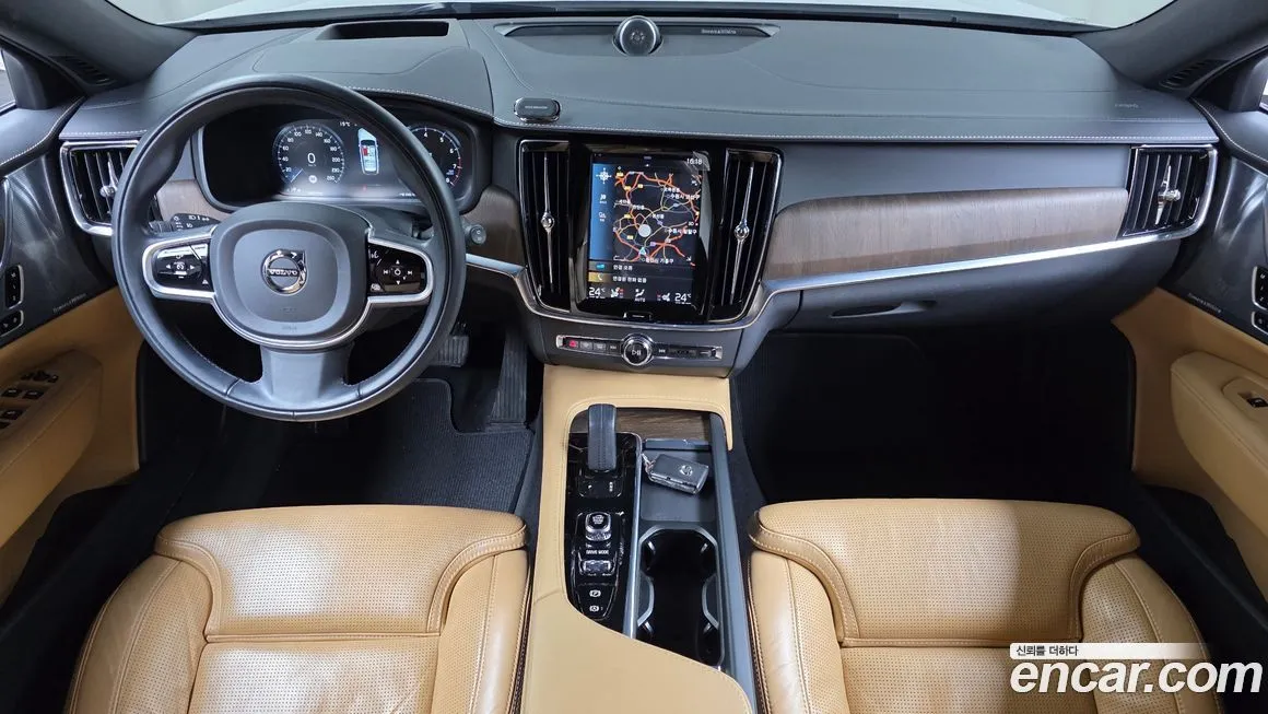 Volvo V90 2021 из KR, фото 8