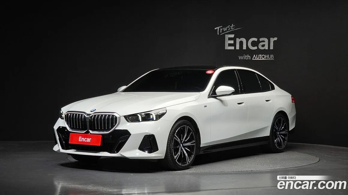 BMW 5-Series 2024 из KR, фото 1