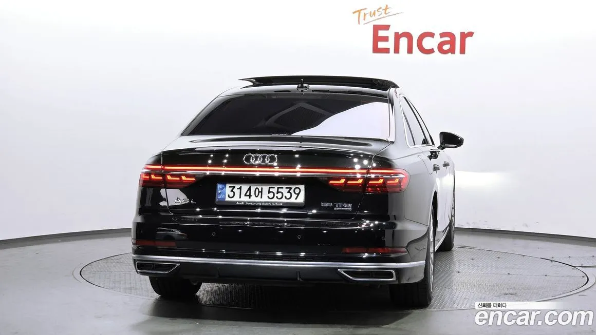 Audi A8 2021 из KR, фото 9