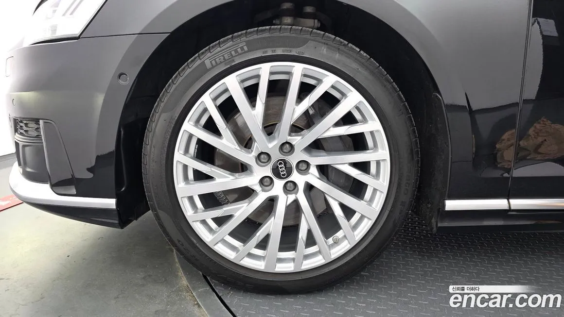 Audi A8 2021 из KR, фото 5