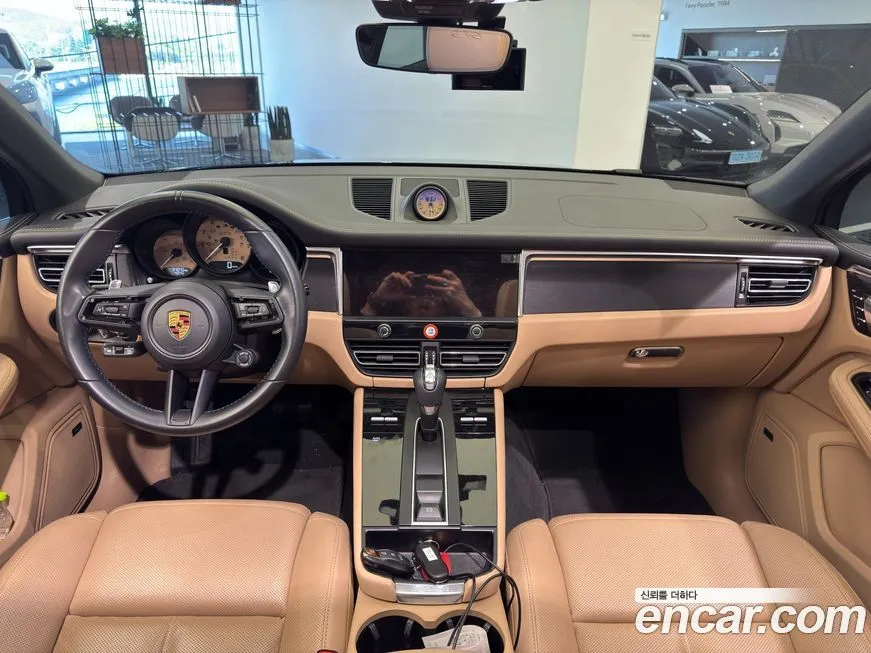 Porsche Macan 2022 из KR, фото 9