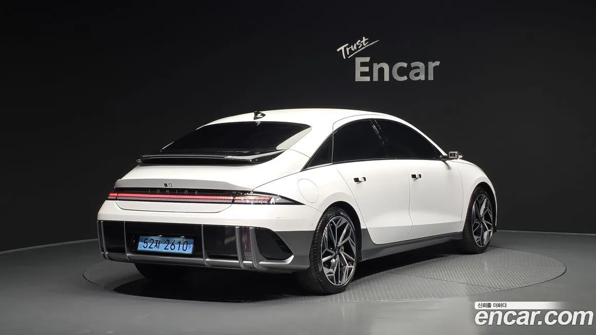 Hyundai Ioniq6 — фото 6