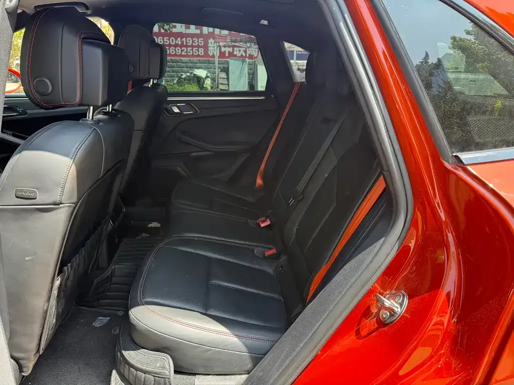 Porsche Macan 2022 из CN, фото 9