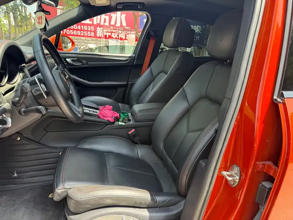 Porsche Macan 2022 из CN, фото 2