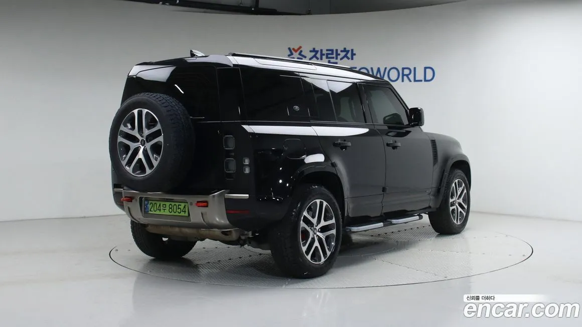 Land Rover Defender 2024 из KR, фото 3