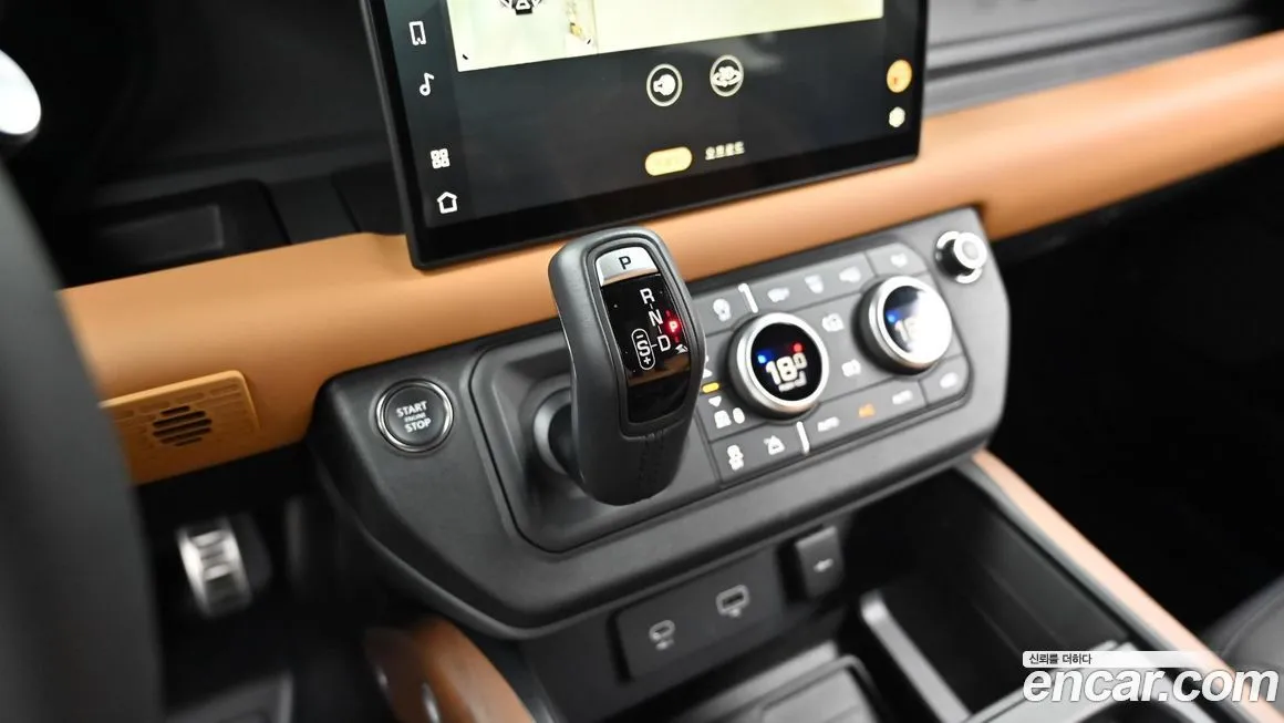 Land Rover Defender 2024 из KR, фото 2