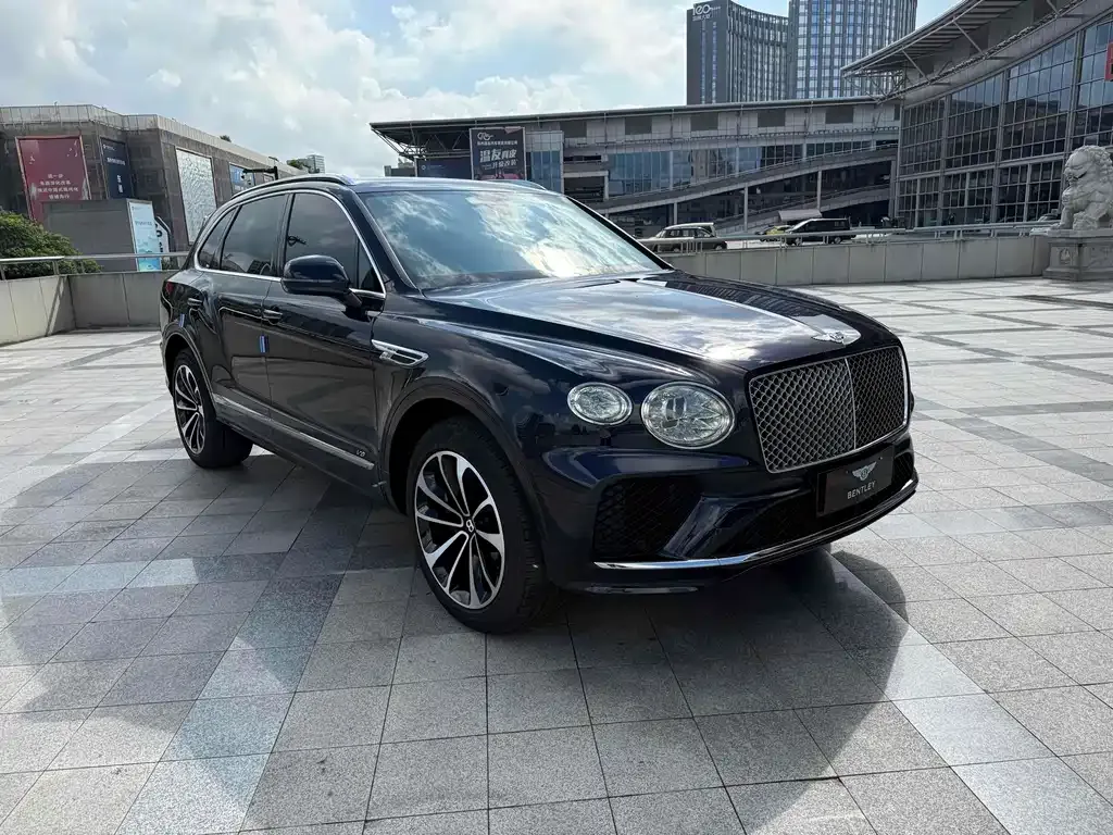 Bentley Bentayga — фото 9