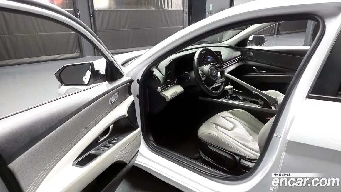 Hyundai AVANTE 2021 из KR, фото 10