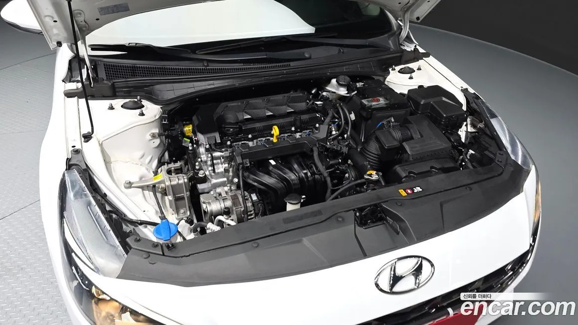 Hyundai AVANTE 2021 из KR, фото 4