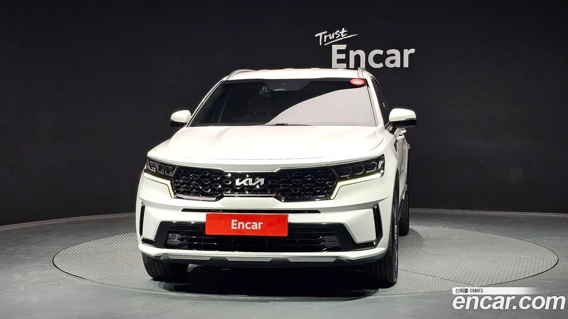 Kia Sorento — фото 6
