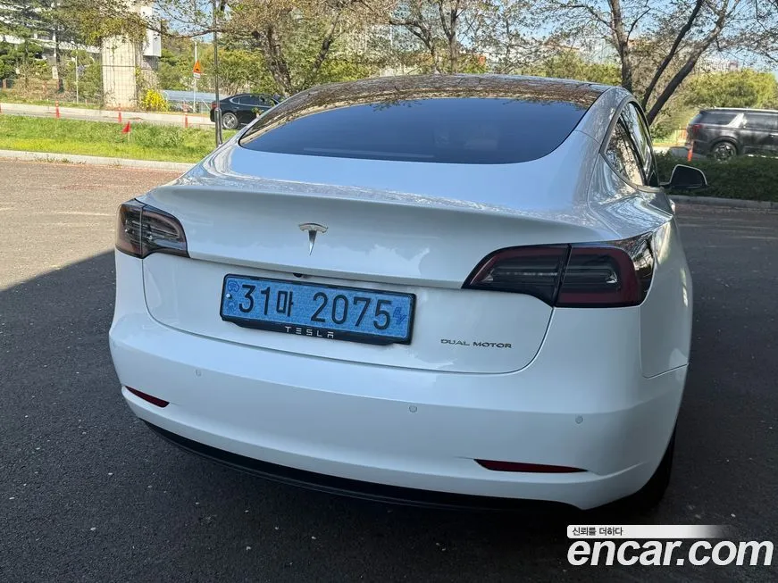 Tesla Model 3 2021 из KR, фото 10