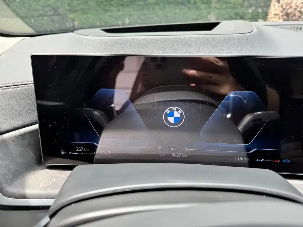 BMW X5 — фото 2