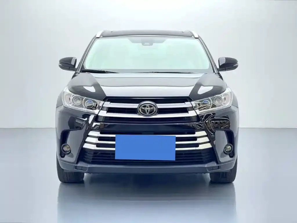 Toyota Highlander — фото 2