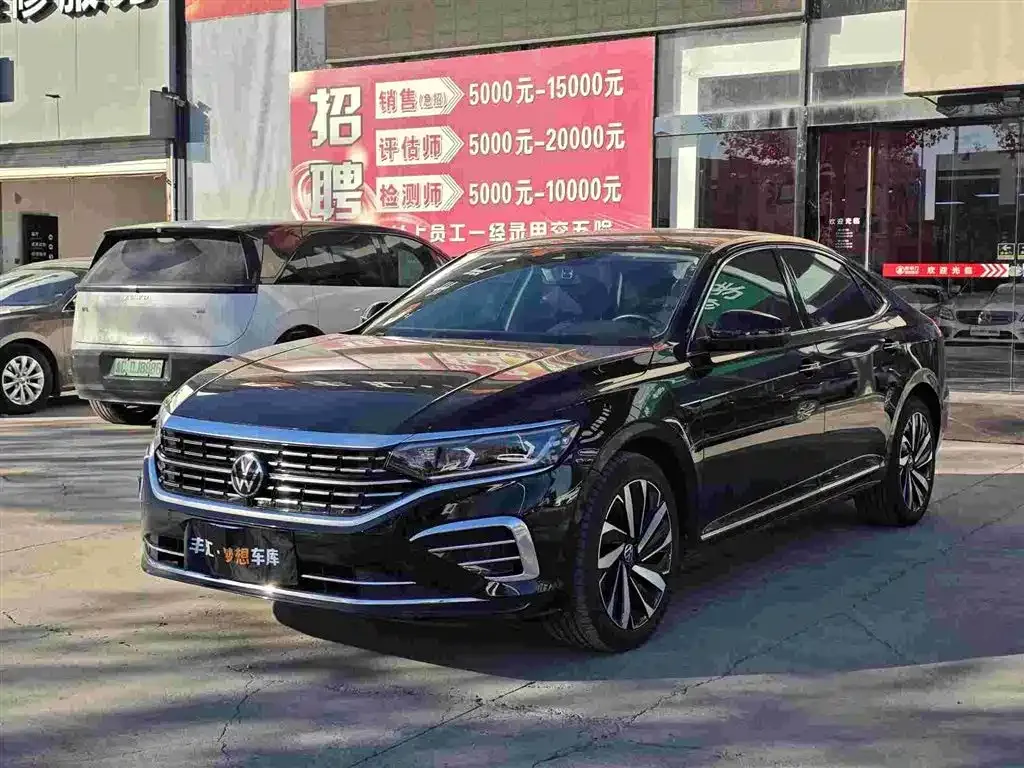 Volkswagen Passat — фото 4