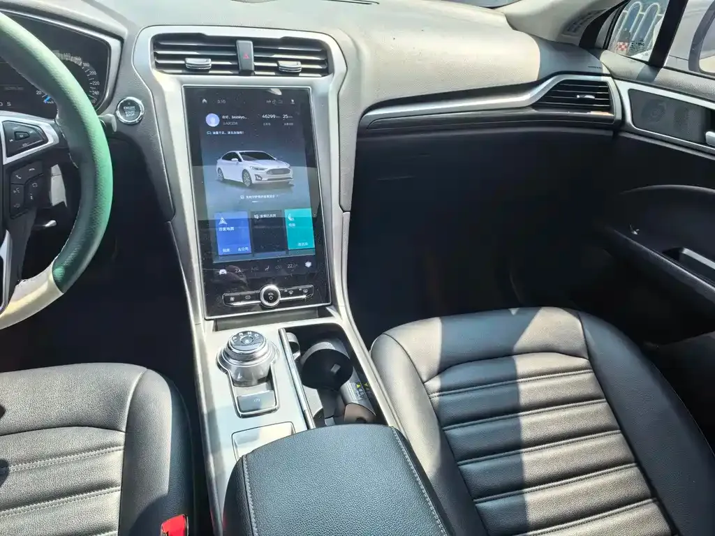 Ford Mondeo 2021 из CN, фото 4