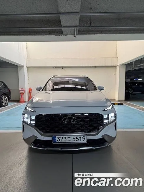 Hyundai Santafe — фото 1