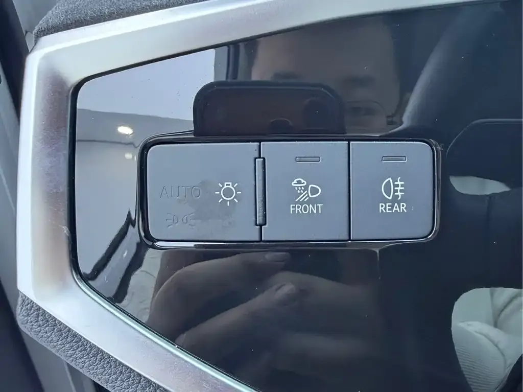 Audi Q3 2023 из CN, фото 10