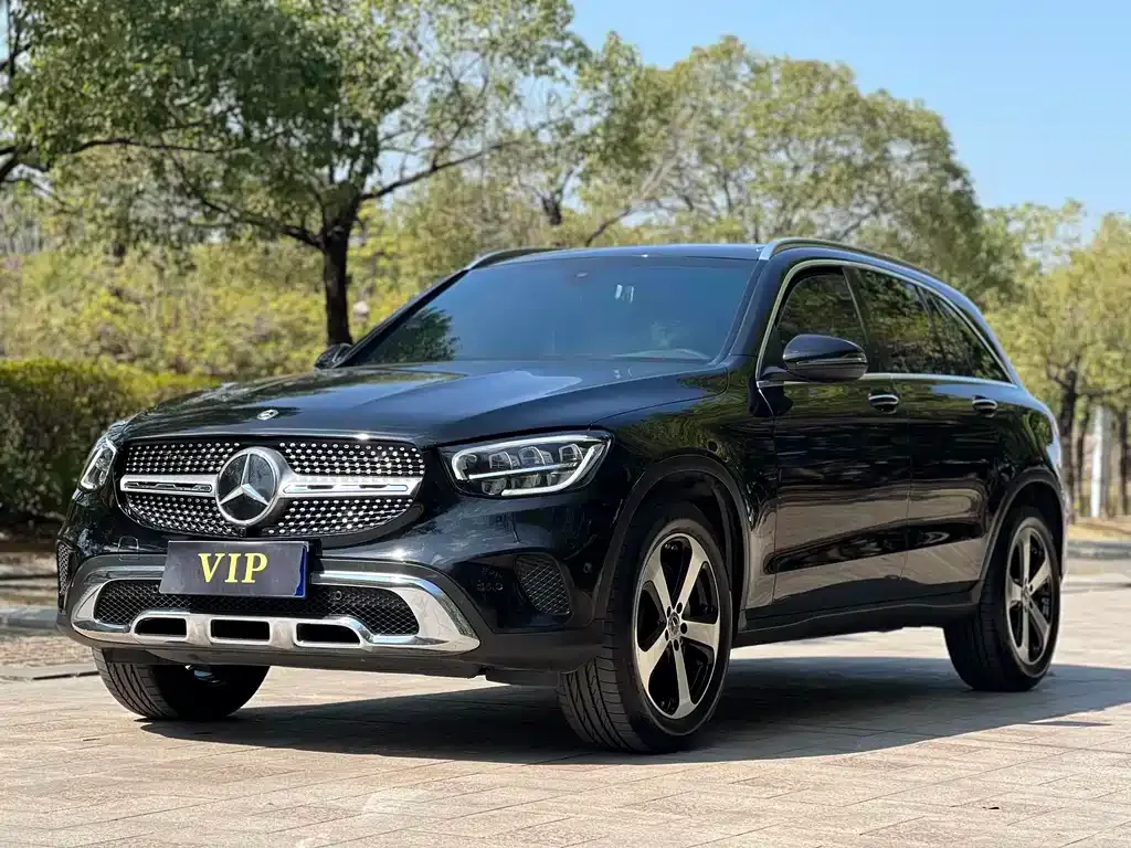 Mercedes-Benz GLC — фото 1