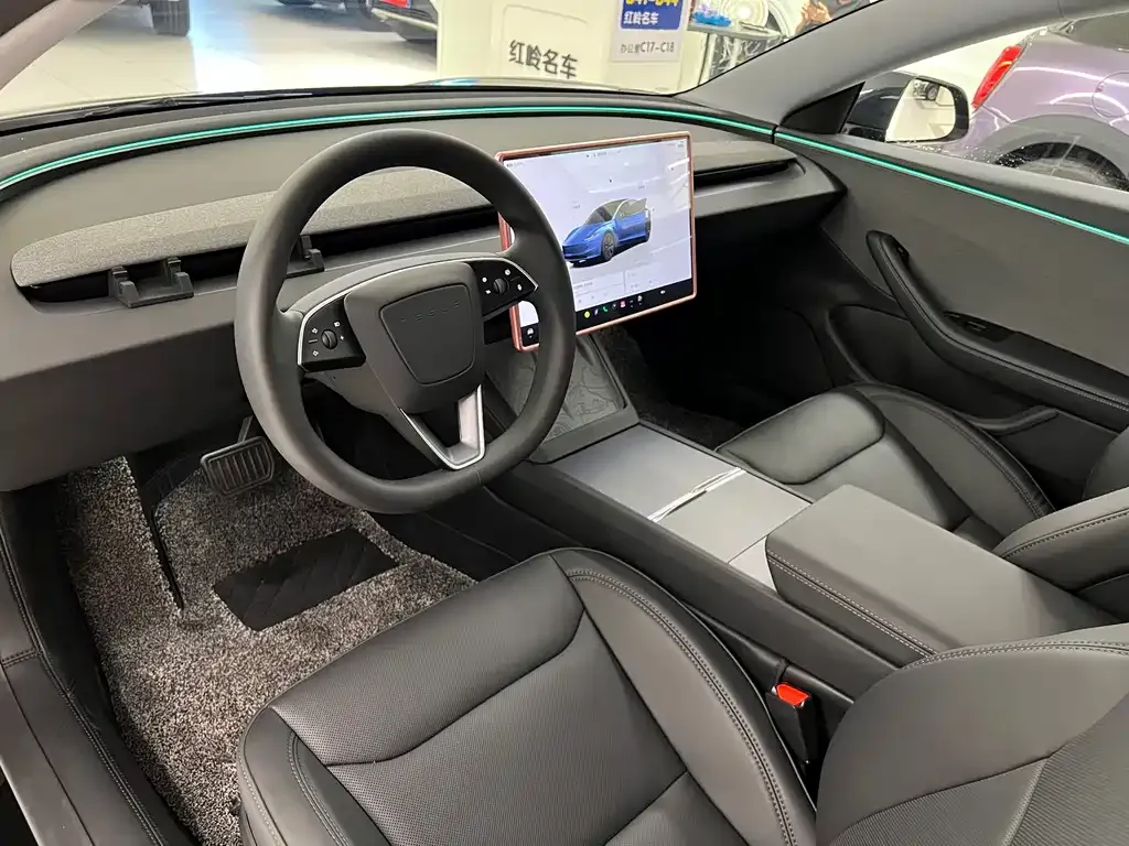 Tesla Model 3 — фото 5