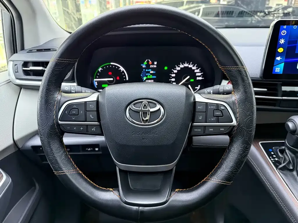 Toyota Sienna 2024 из CN, фото 9