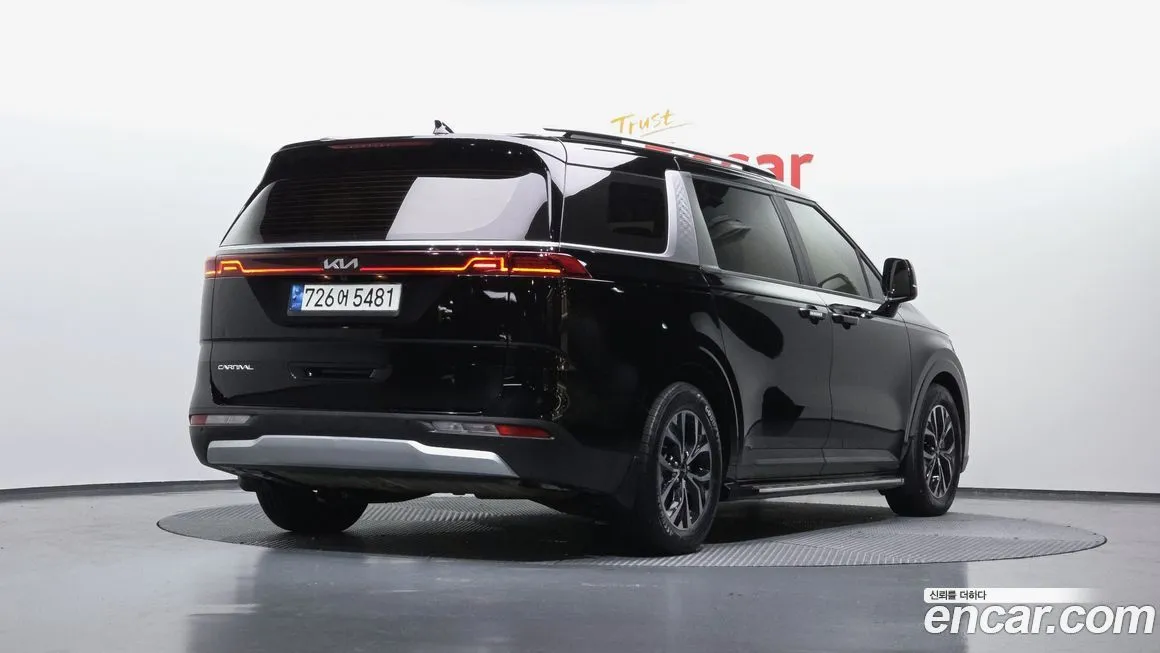 Kia Carnival 2023 из KR, фото 4